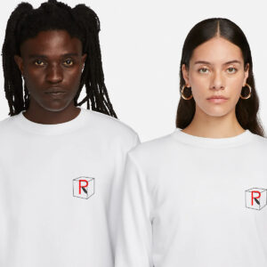 Essentials Sweatshirts